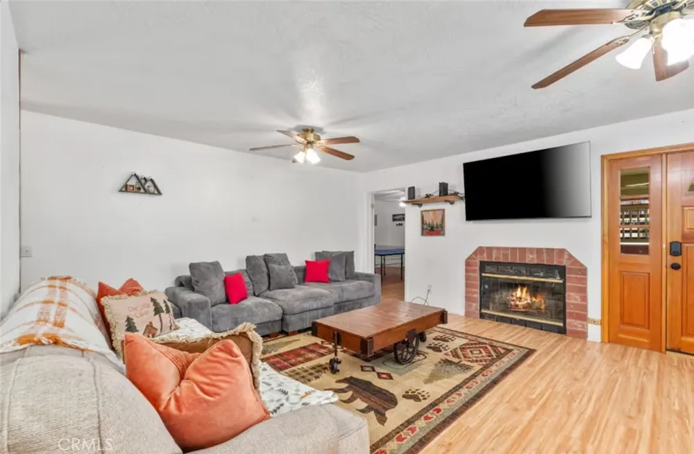 26249 Alpine Twin Peaks, CA 92391