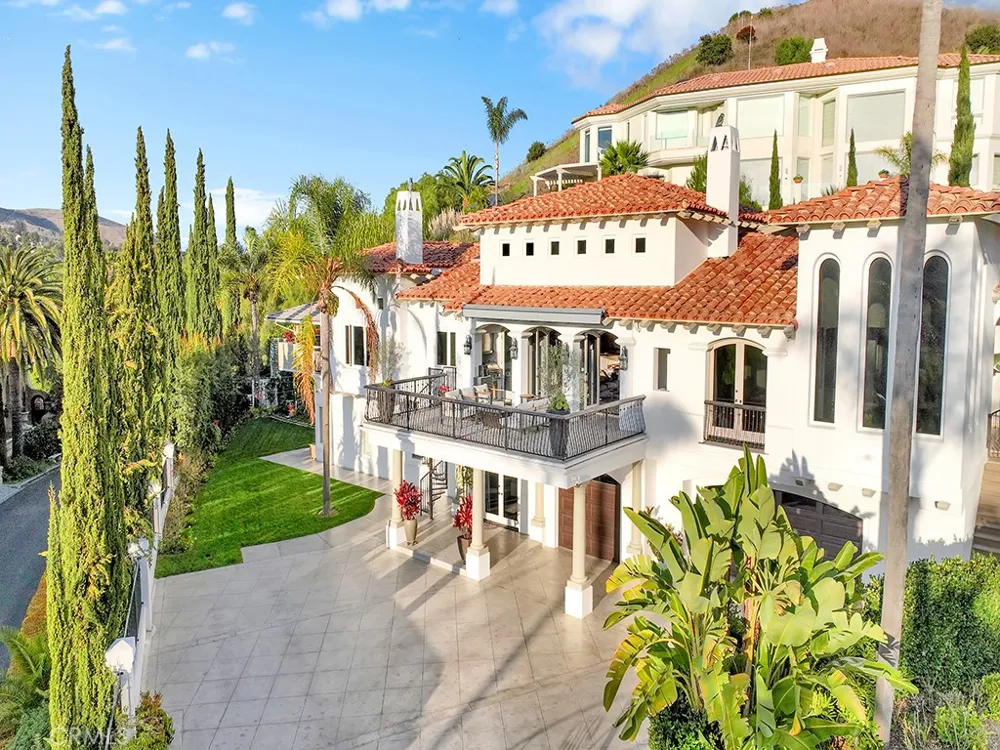 30732 Paseo Elegancia San Juan Capistrano, CA 92675