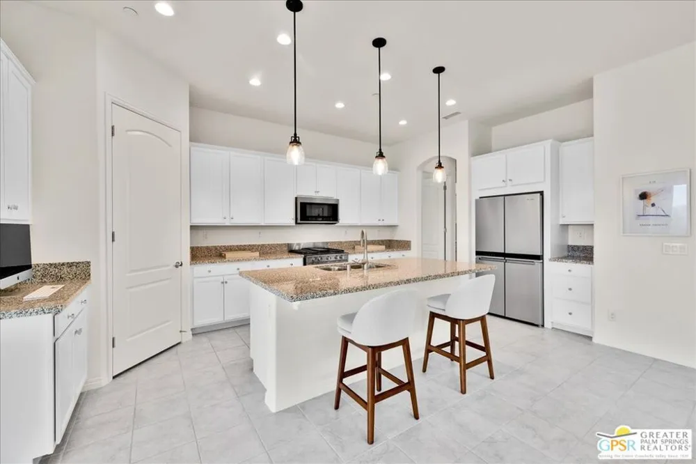 38 Zinfandel Rancho Mirage, CA 92270