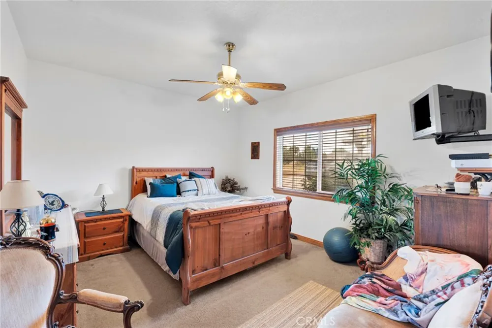 12830 Cedar Hesperia, CA 92344