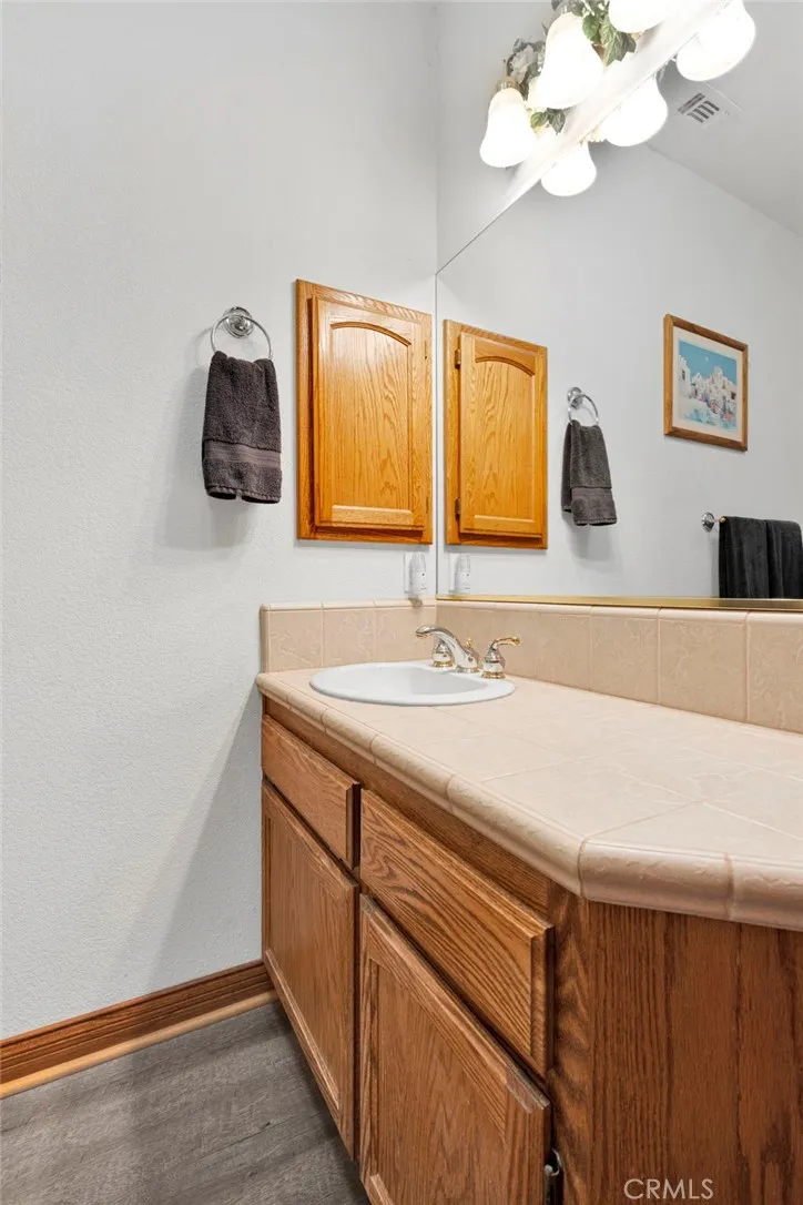 12830 Cedar Hesperia, CA 92344