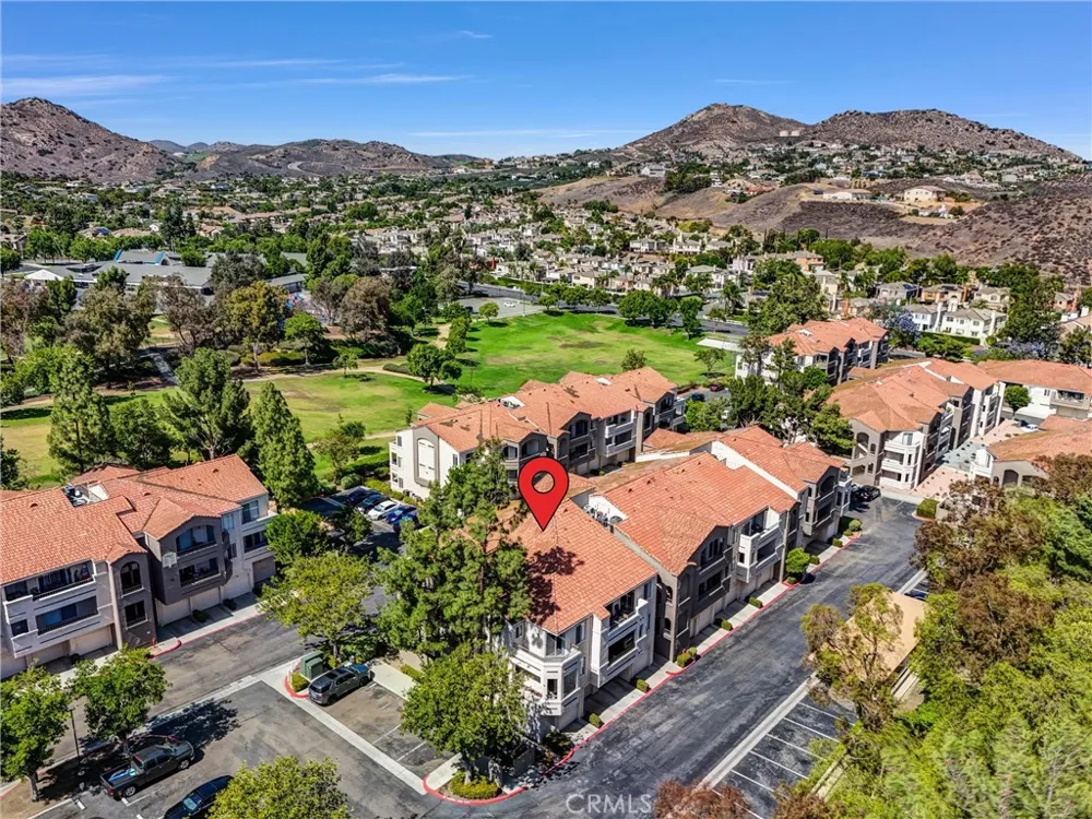 1980 Las Colinas Circle #301 Corona, CA 92879