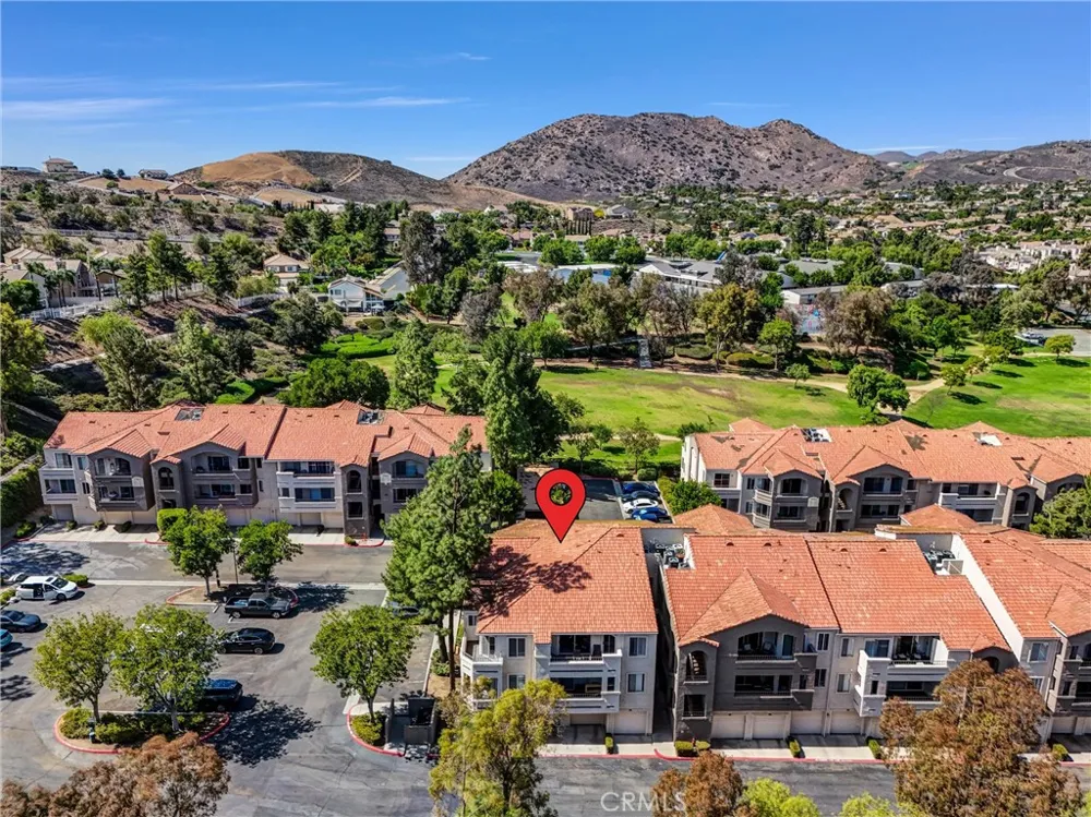 1980 Las Colinas Circle #301 Corona, CA 92879
