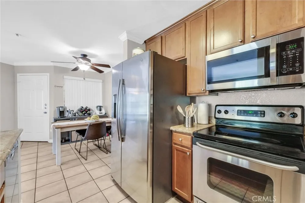 1980 Las Colinas Circle #301 Corona, CA 92879