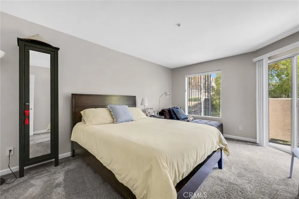 1980 Las Colinas Circle #301 Corona, CA 92879
