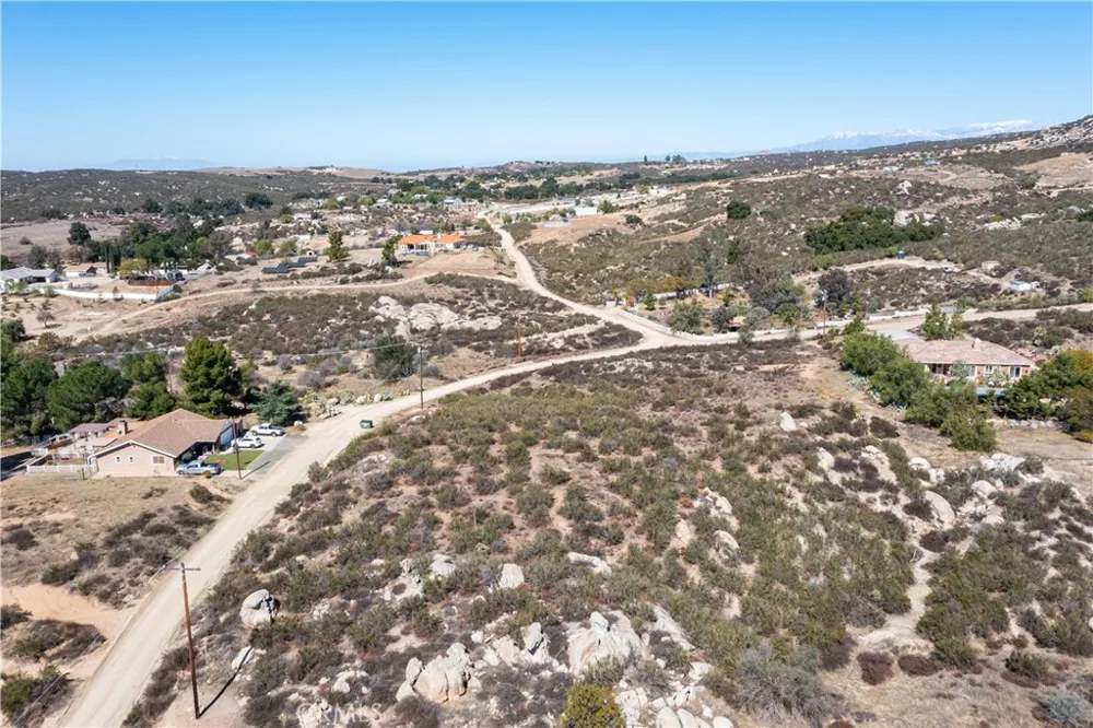 Sabina Drive Hemet, CA 92544