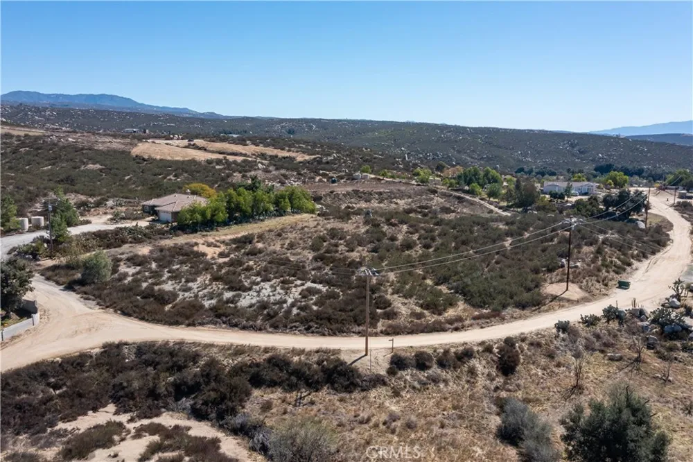 Sabina Drive Hemet, CA 92544