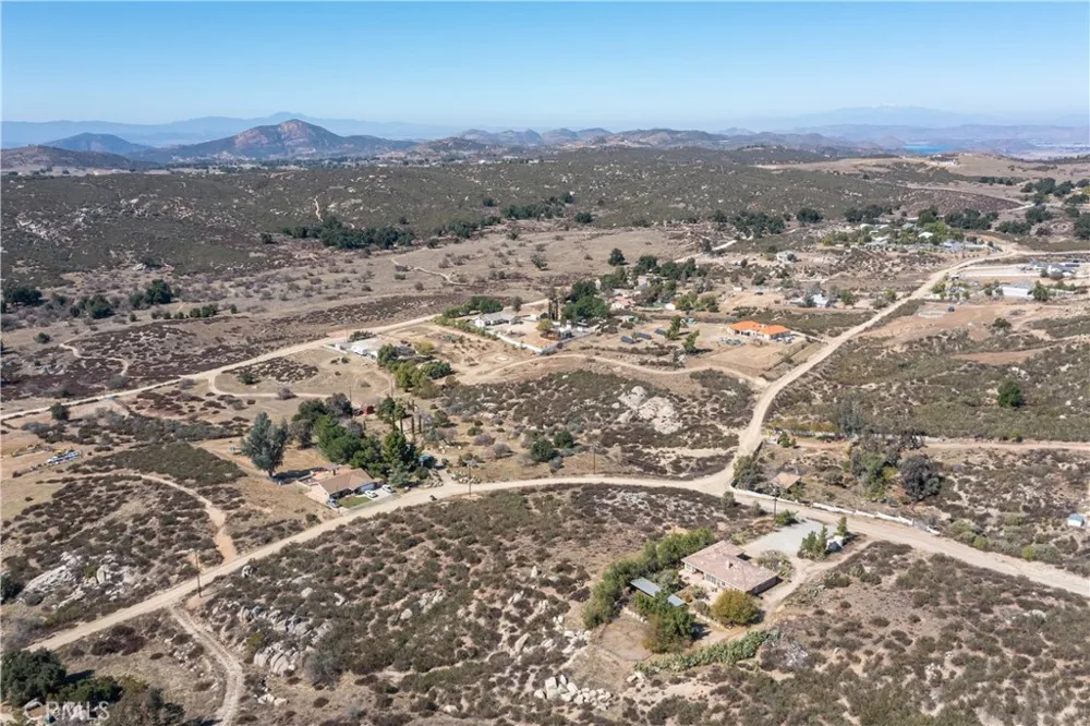 Sabina Drive Hemet, CA 92544