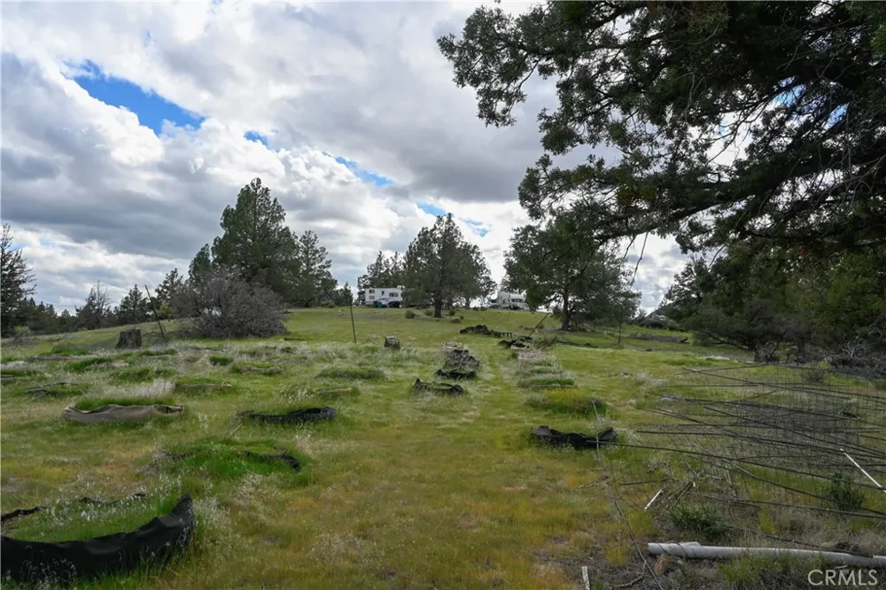 unit 5 Lot 121 Raven Ct. Montague, CA 96064