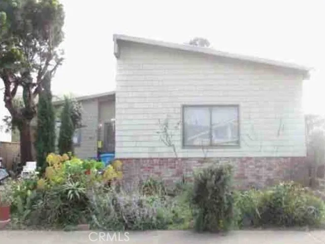 824 Dell Road Pacifica, CA 94044