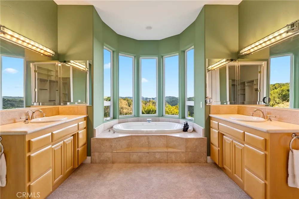 4342 Shadow Canyon Road Templeton, CA 93465