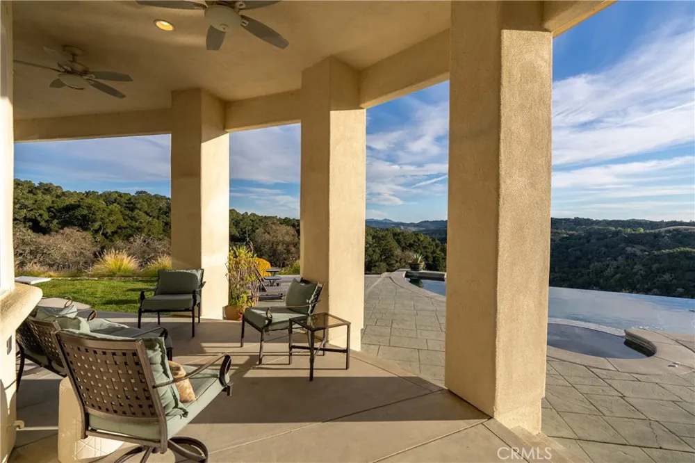 4342 Shadow Canyon Road Templeton, CA 93465