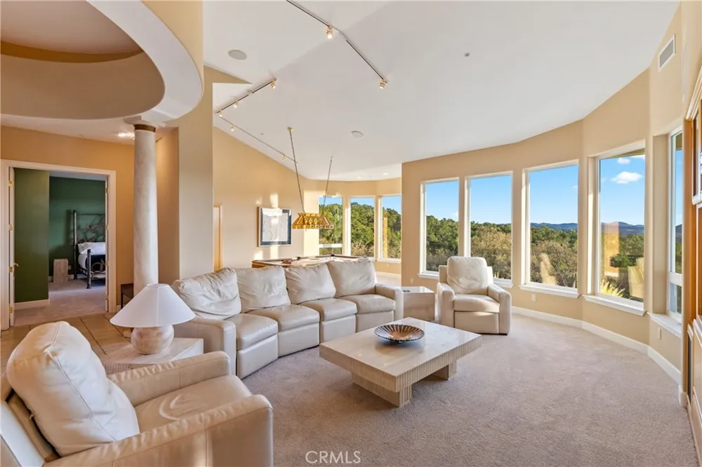 4342 Shadow Canyon Road Templeton, CA 93465