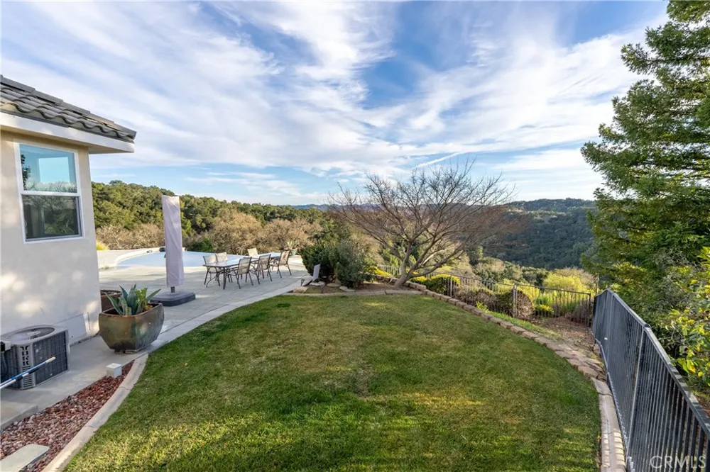 4342 Shadow Canyon Road Templeton, CA 93465