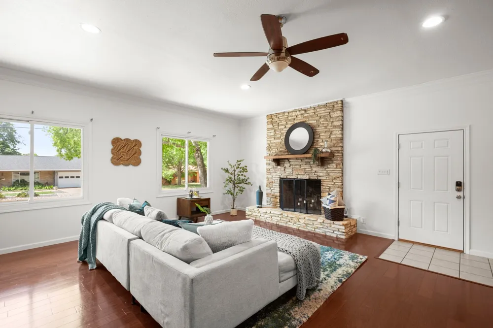 4702 Lasso Path Austin, TX 78745
