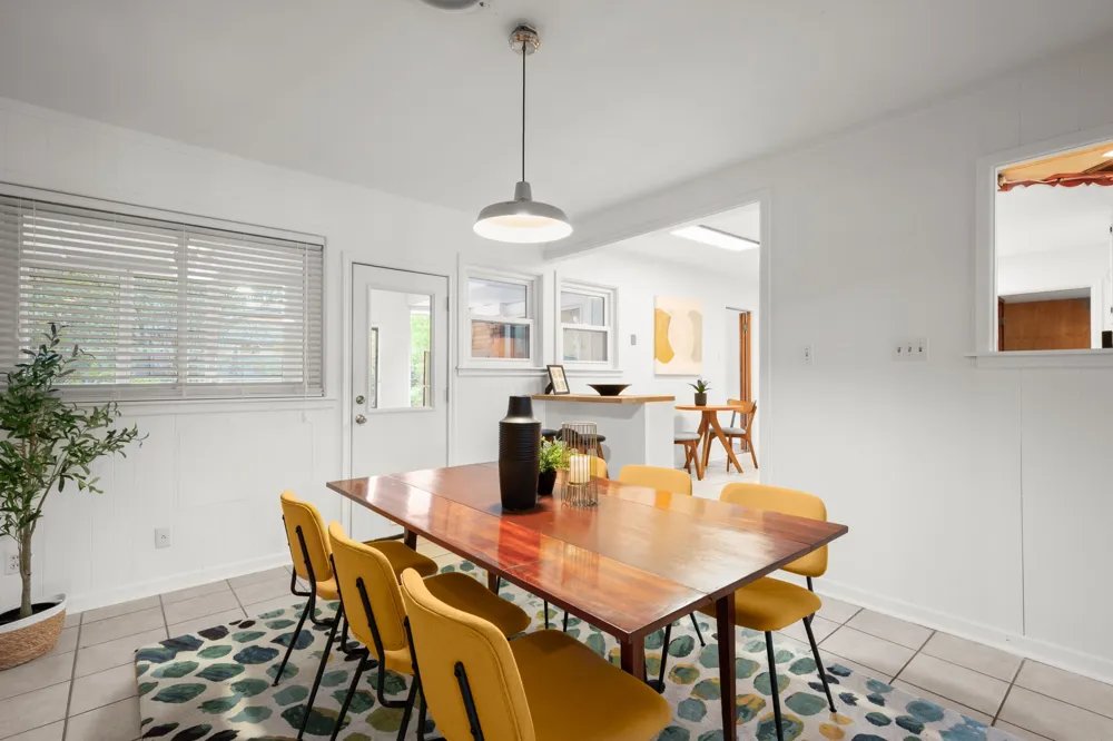 4702 Lasso Path Austin, TX 78745