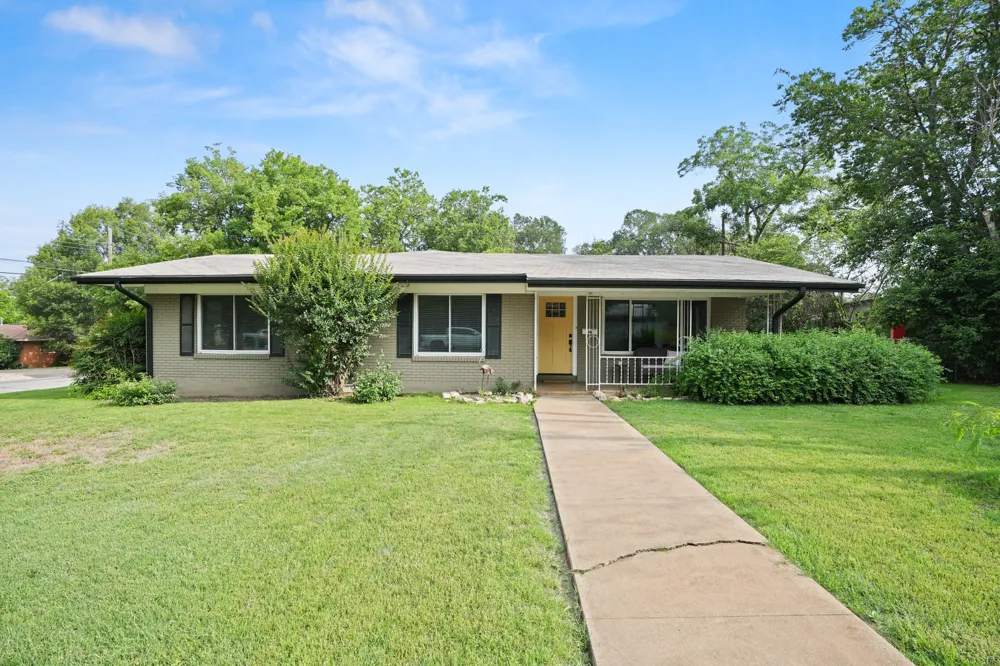 4702 Lasso Path Austin, TX 78745