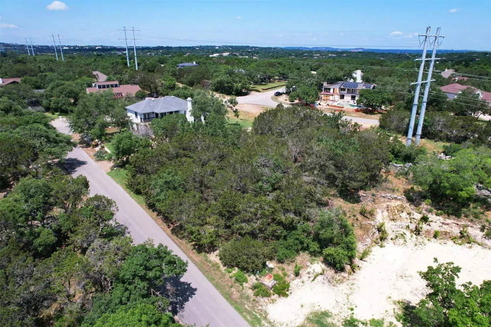 103 Nakoma Drive Lakeway, TX 78734