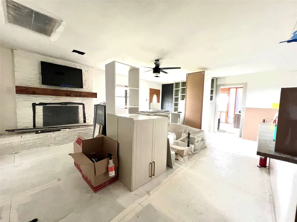 1286 County Road 446 Rockdale, TX 76567