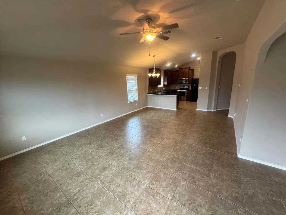 19308 Stokes Lane Pflugerville, TX 78660