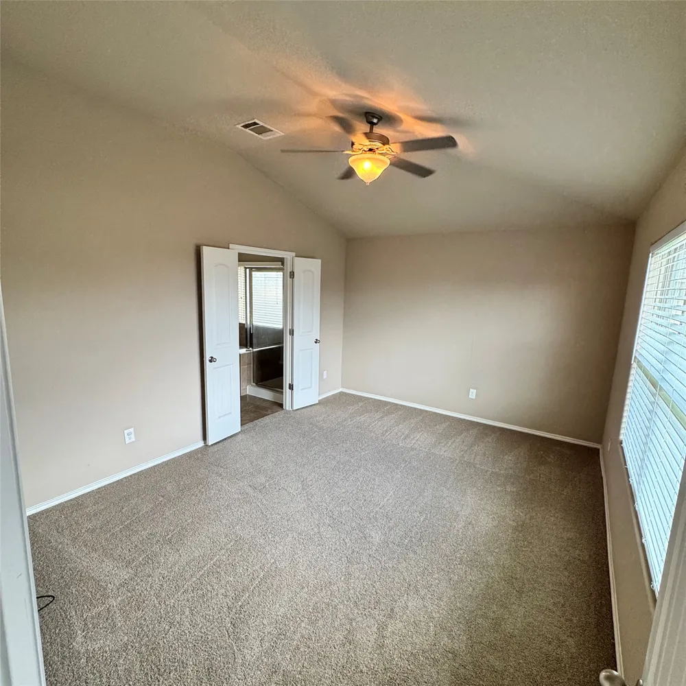 19308 Stokes Lane Pflugerville, TX 78660