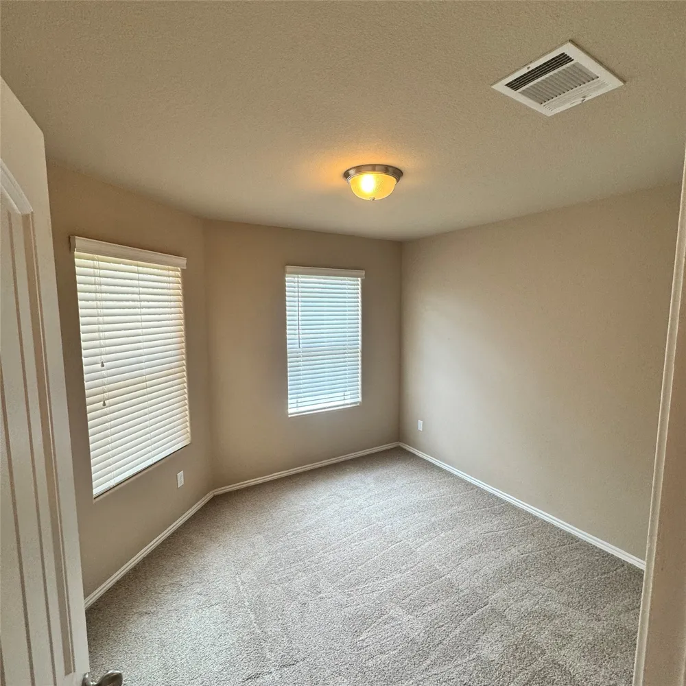 19308 Stokes Lane Pflugerville, TX 78660