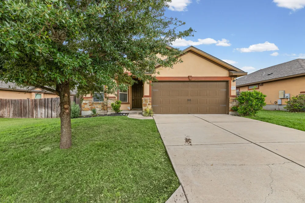 19308 Stokes Lane Pflugerville, TX 78660