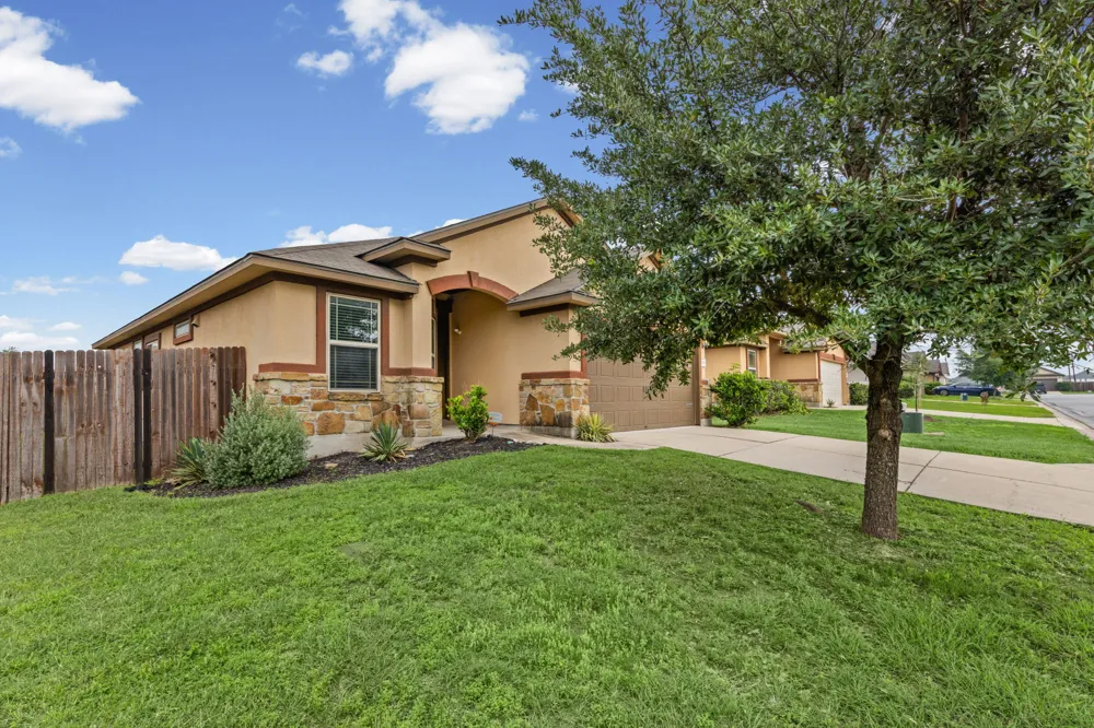 19308 Stokes Lane Pflugerville, TX 78660