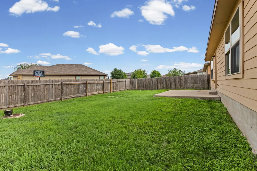 19308 Stokes Lane Pflugerville, TX 78660