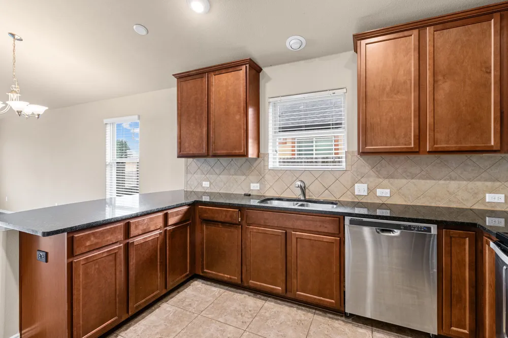 19308 Stokes Lane Pflugerville, TX 78660