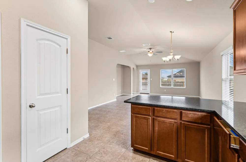 19308 Stokes Lane Pflugerville, TX 78660