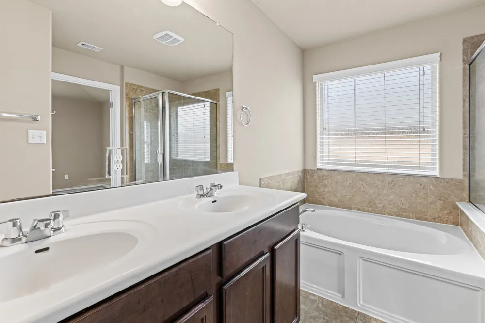 19308 Stokes Lane Pflugerville, TX 78660