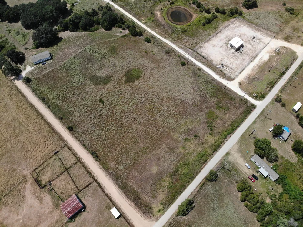 5 County Road 367 Caldwell, TX 77836