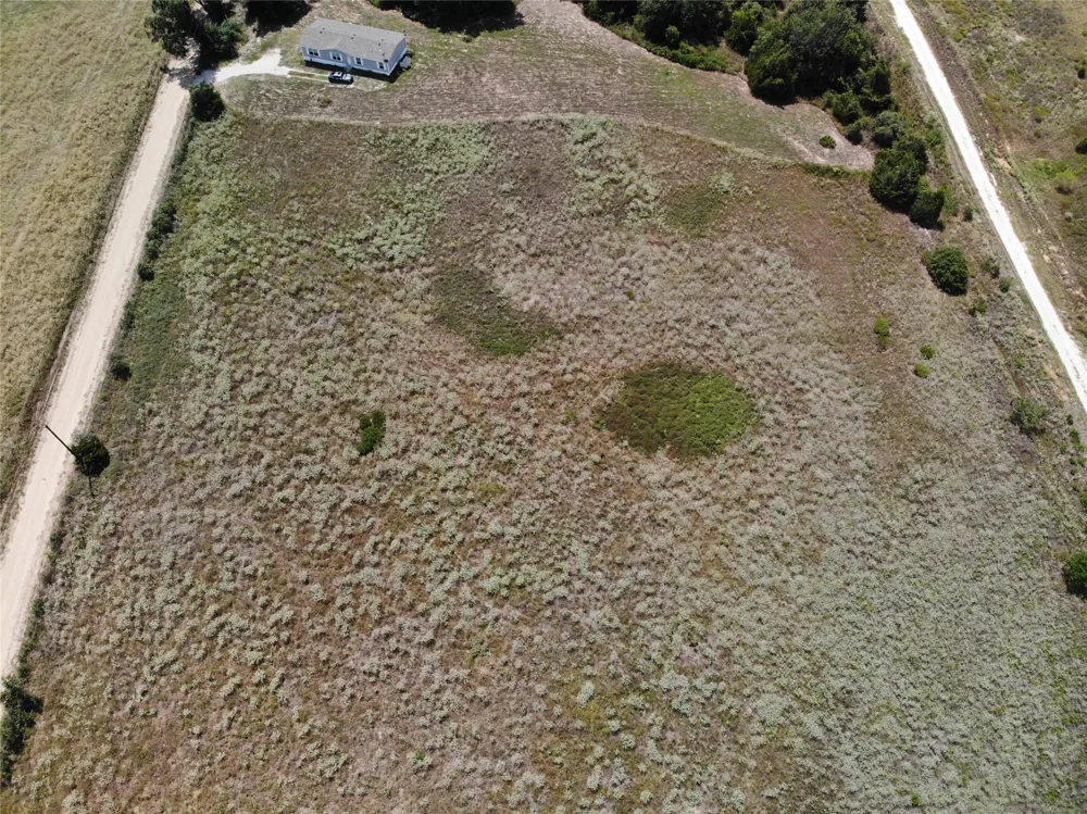 5 County Road 367 Caldwell, TX 77836
