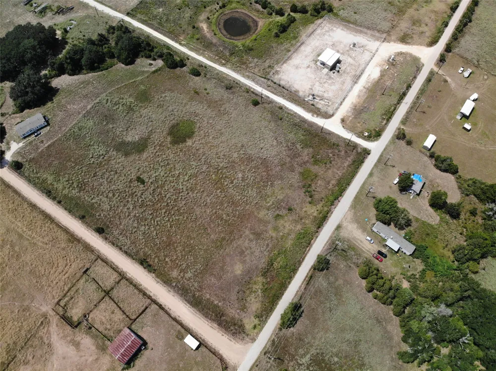5 County Road 367 Caldwell, TX 77836