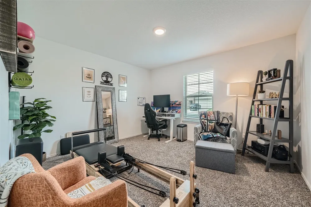 717 Taggart Trail Jarrell, TX 76537