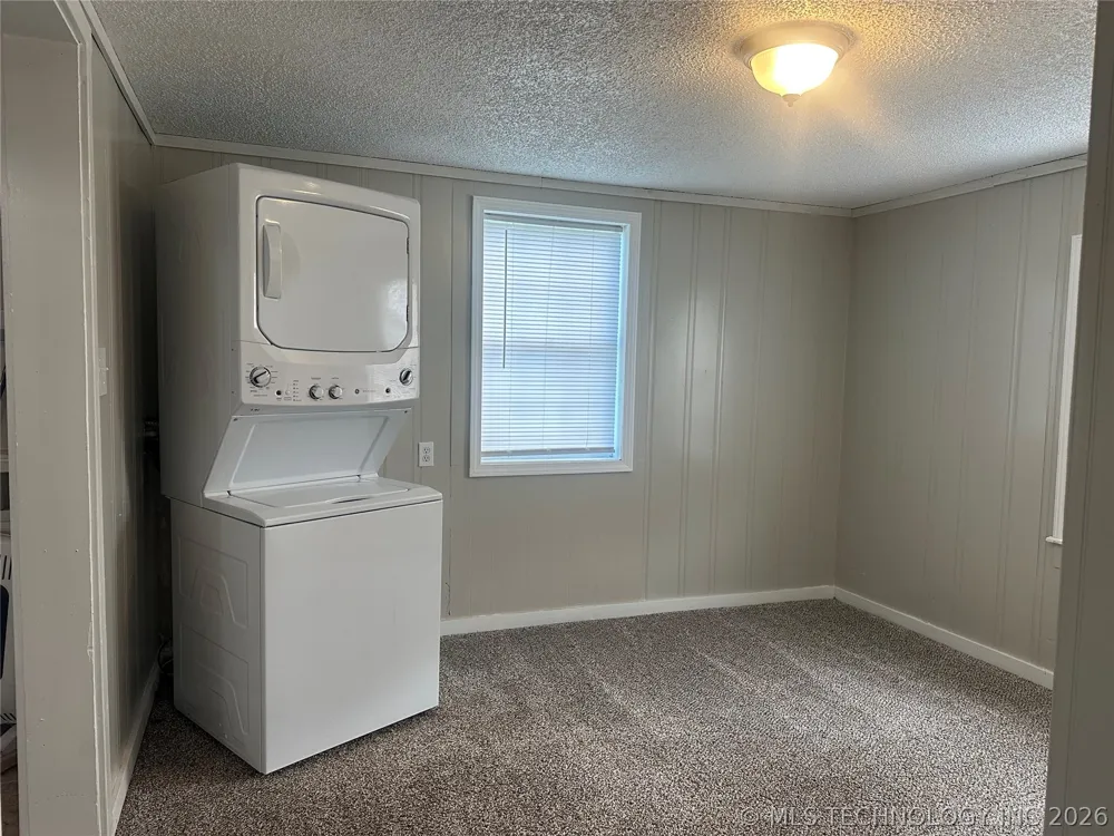 1106 Sherman Avenue Okmulgee, OK 74447