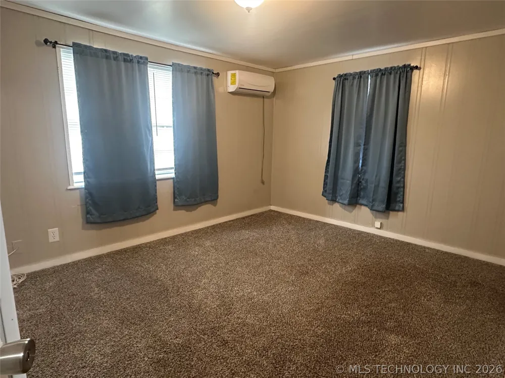 1106 Sherman Avenue Okmulgee, OK 74447