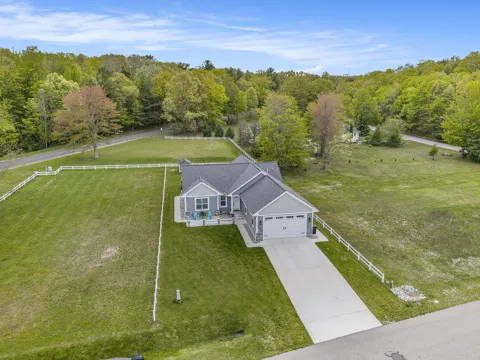 5407 W Sioux Road