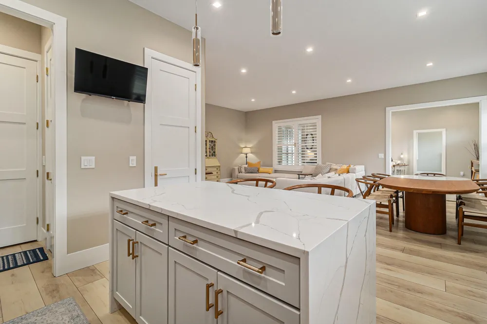 5407 W Sioux Road Pentwater, MI 49449