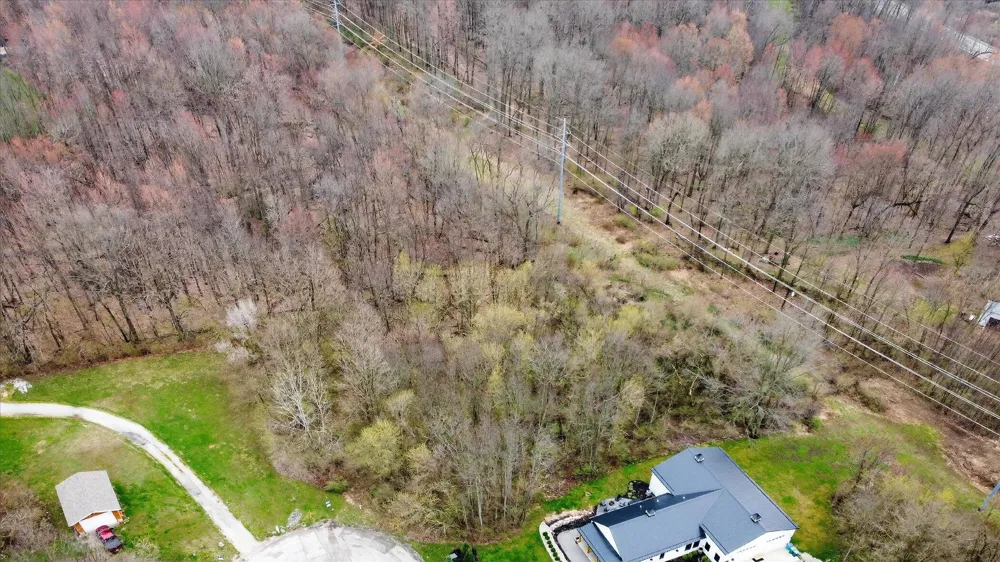 11 Forest Shores Drive Cassopolis, MI 49031