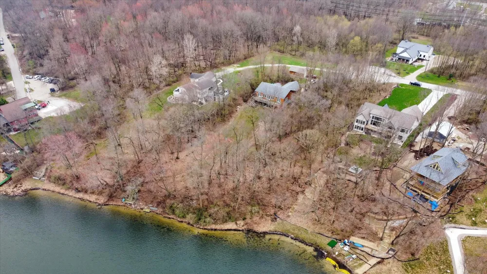 14 Forest Shores Drive Cassopolis, MI 49031