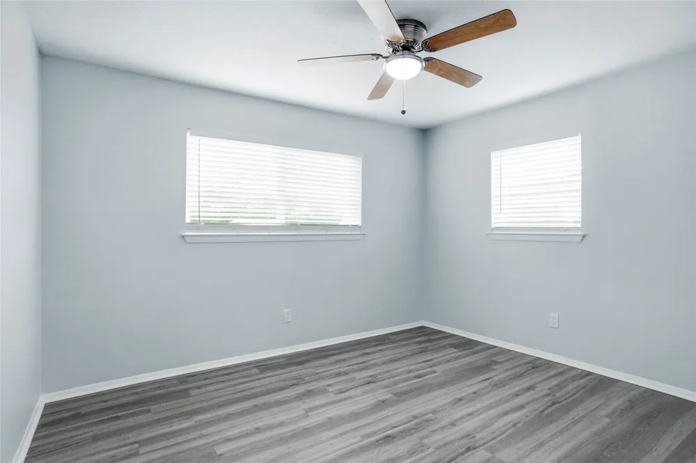 2823 Ermine Way Farmers Branch, TX 75234