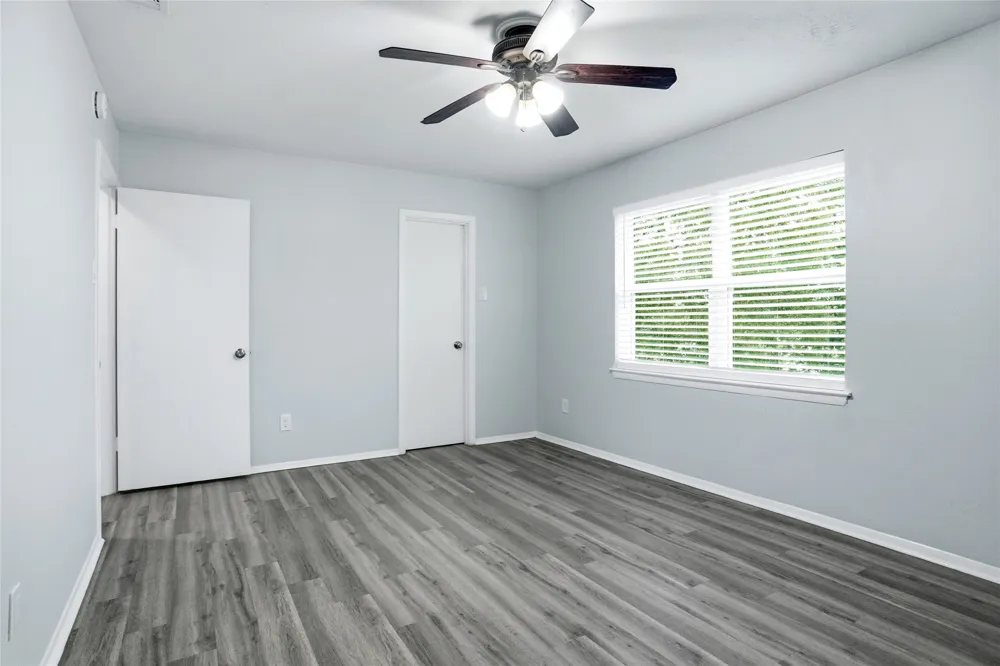 2823 Ermine Way Farmers Branch, TX 75234
