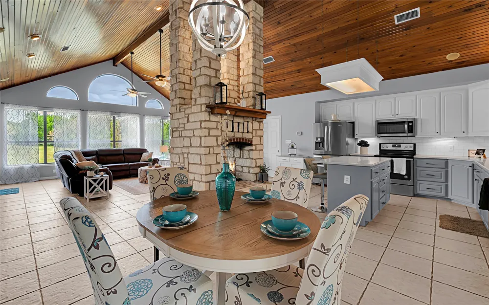 310 County Road 4285 Valley Mills, TX 76689