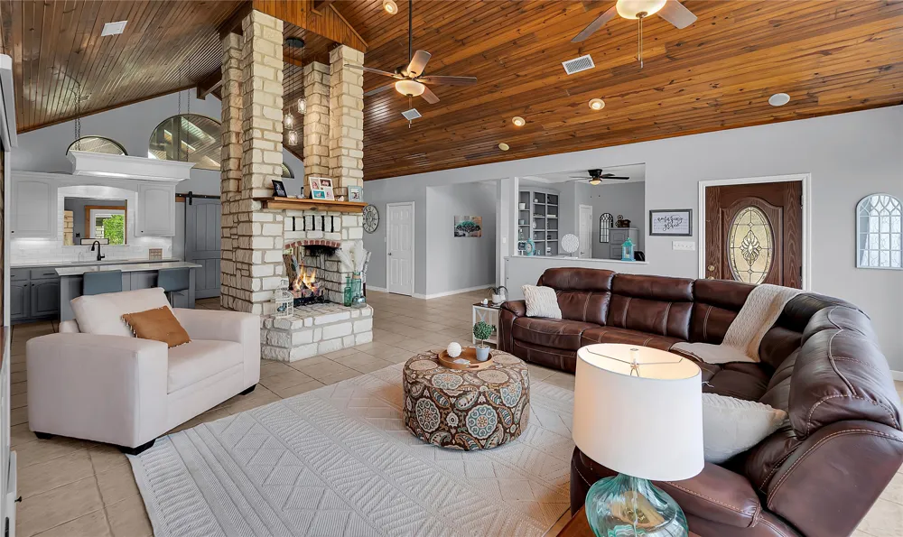 310 County Road 4285 Valley Mills, TX 76689