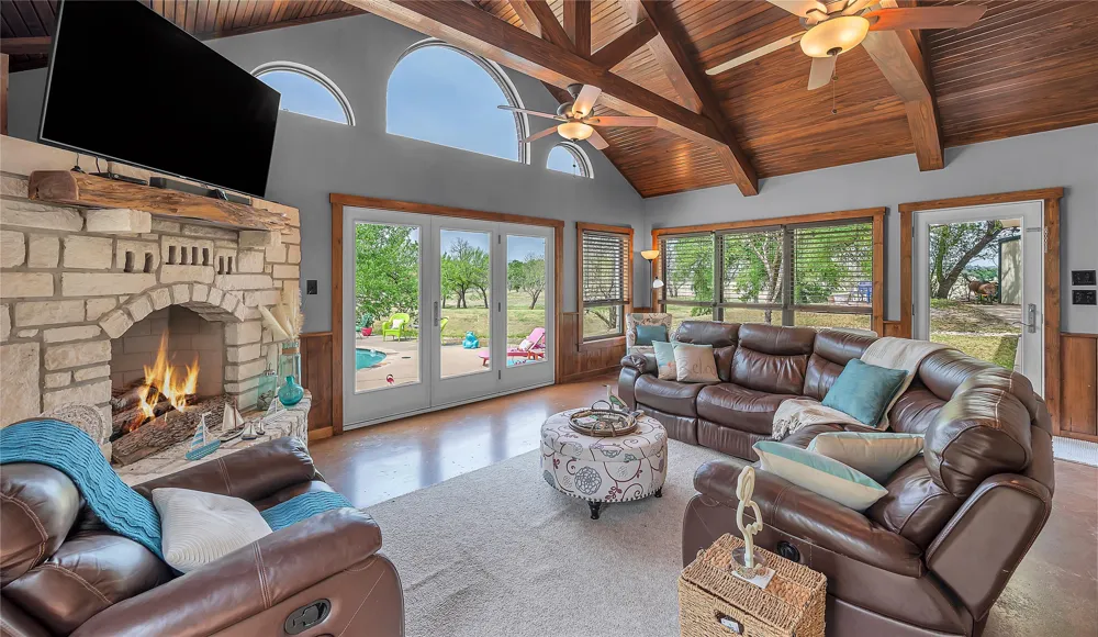 310 County Road 4285 Valley Mills, TX 76689