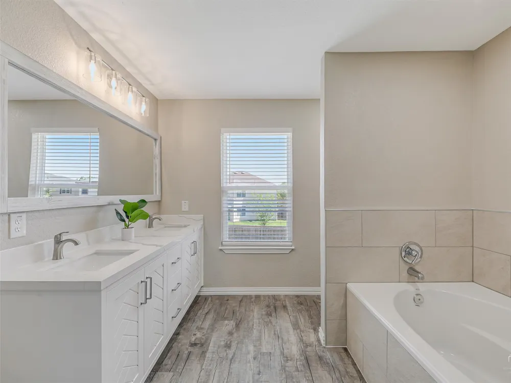 316 Spurlock Drive Krum, TX 76249