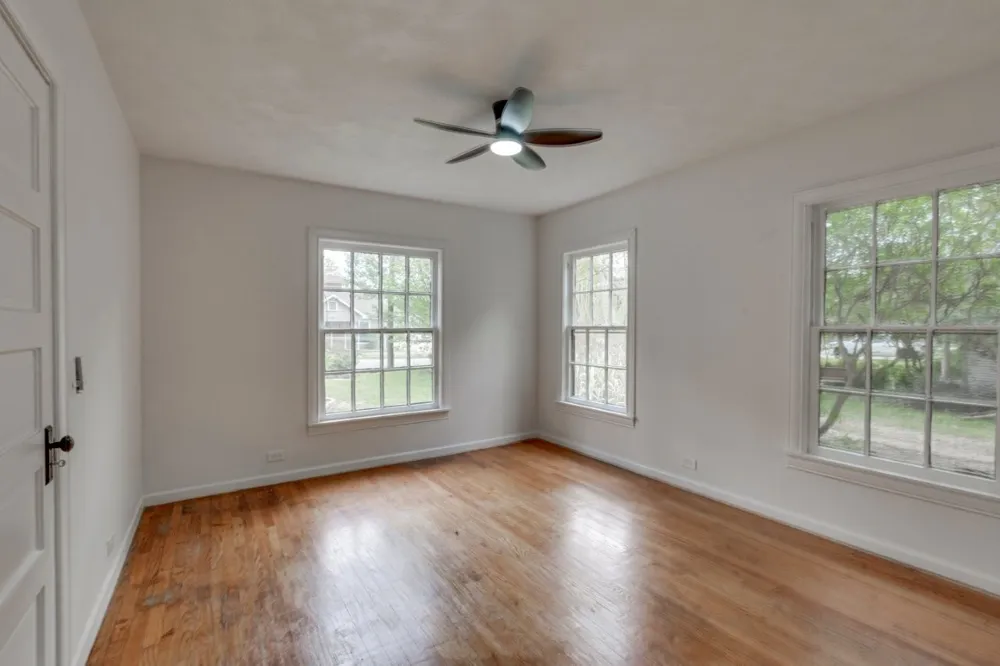 617 Wilson Street Lancaster, TX 75146