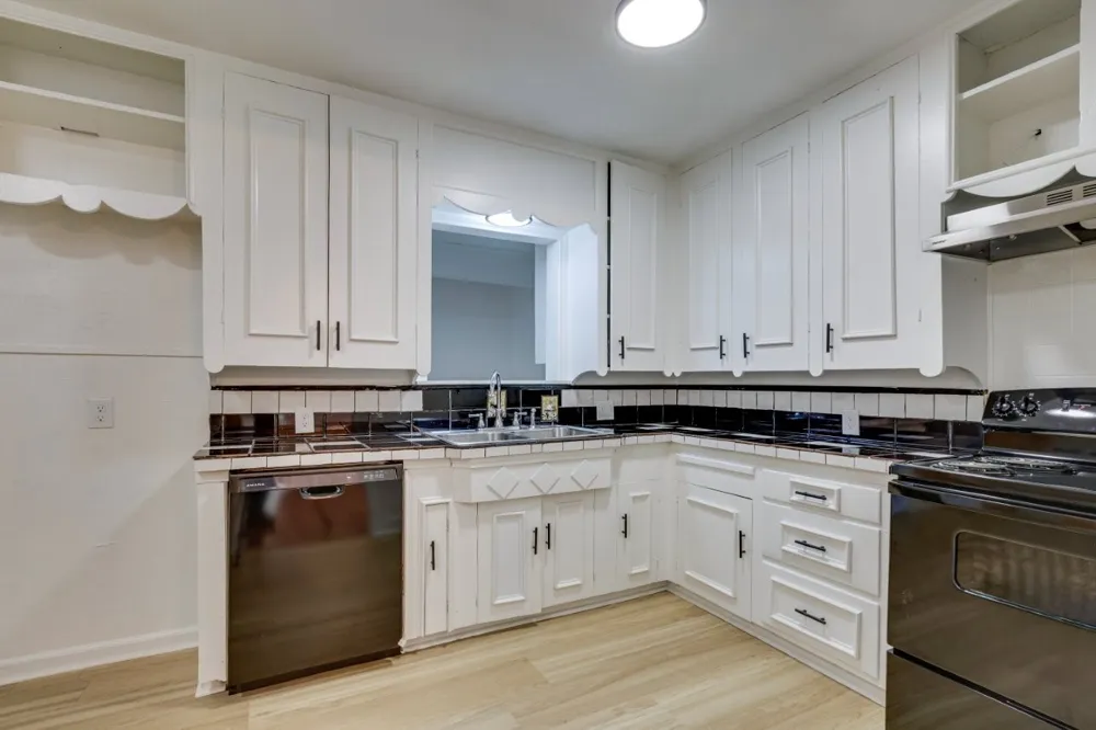 617 Wilson Street Lancaster, TX 75146